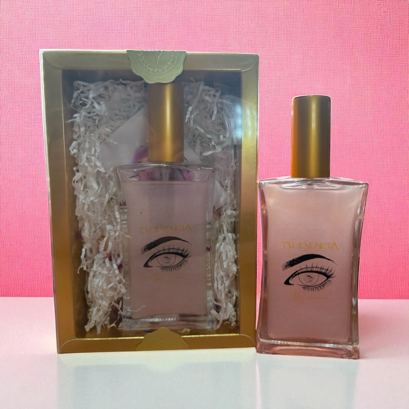 Perfume tu esencia by: Naiza