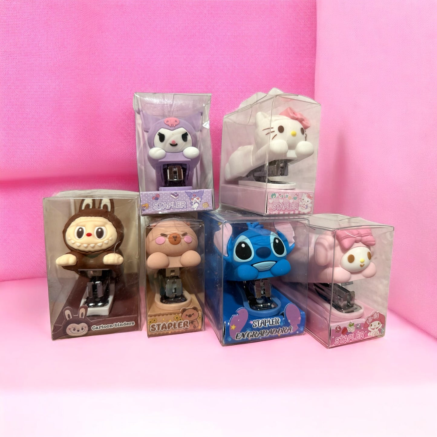 Grapadora personajes