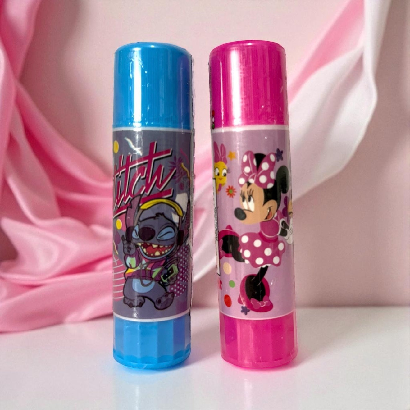 Pegamento en barra de stitch y minnie