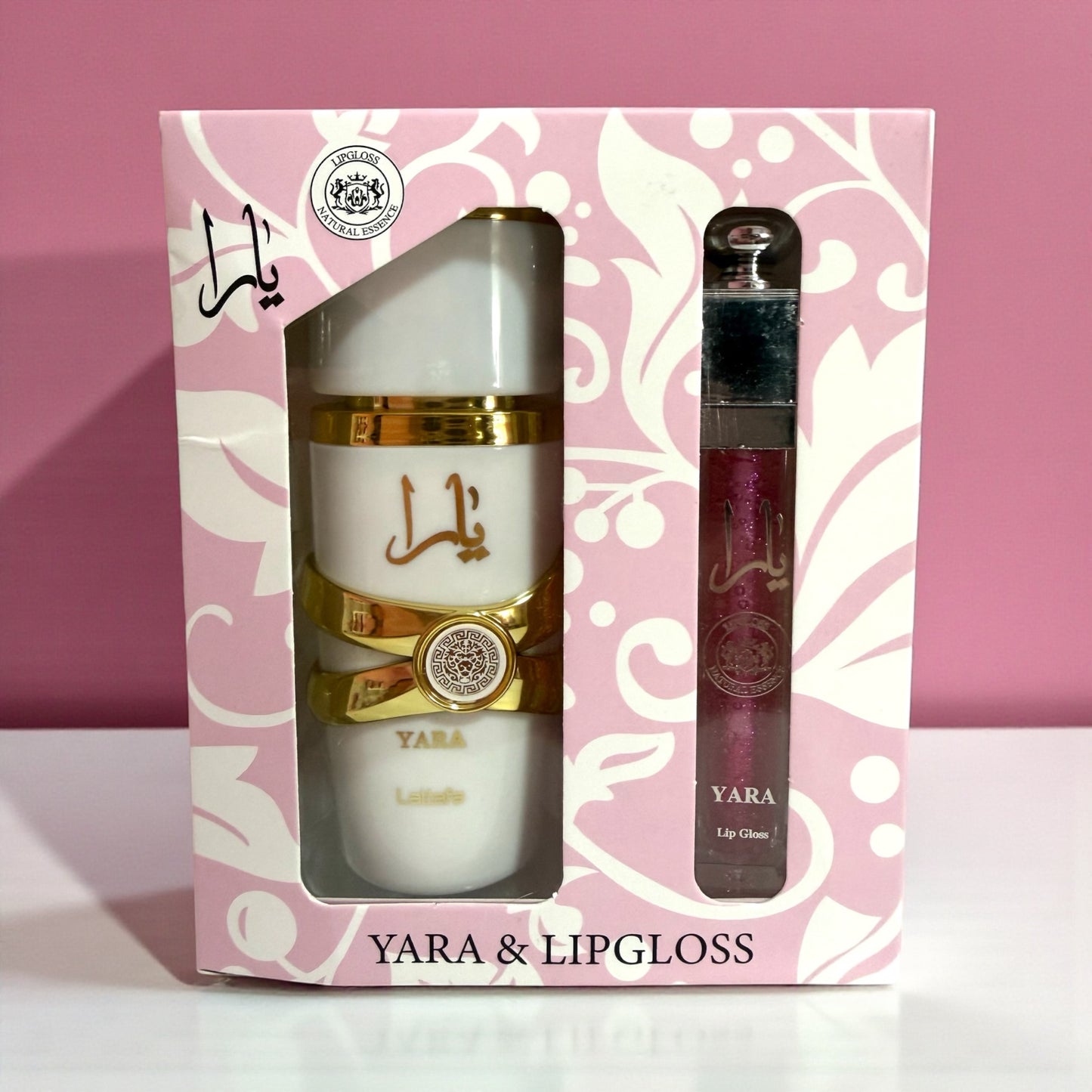 Perfume yara Moi 30ml + lip gloss