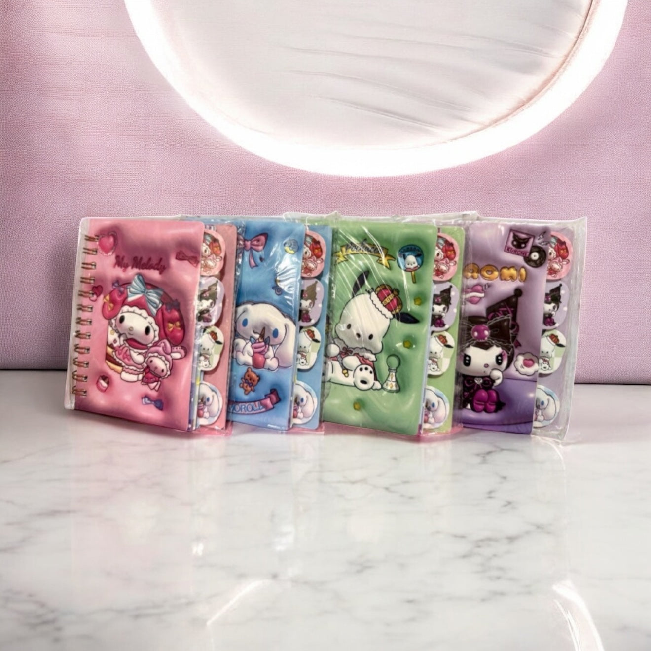 Mini libreta sanrio con separadores