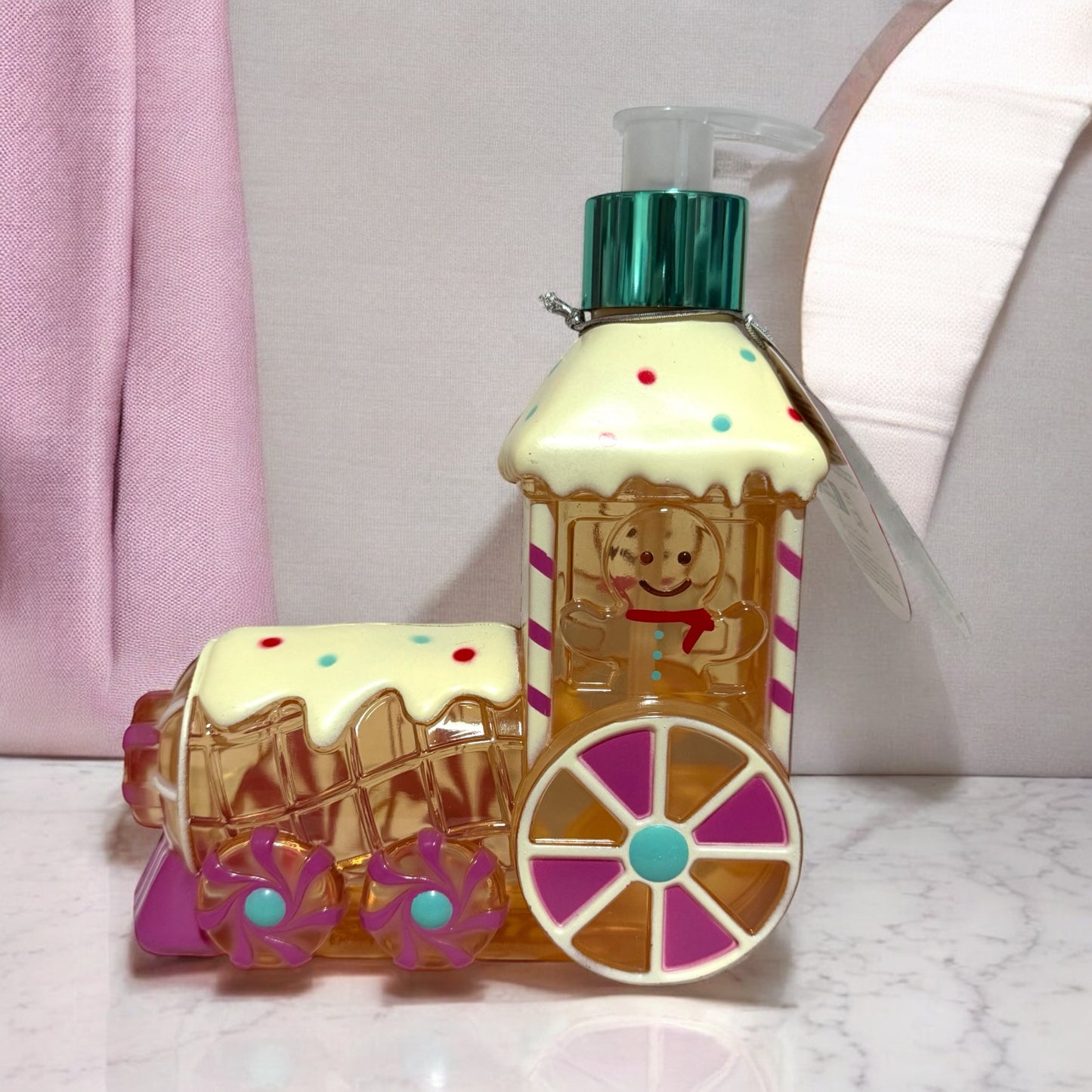 Jabón de manos tren de galleta navideña