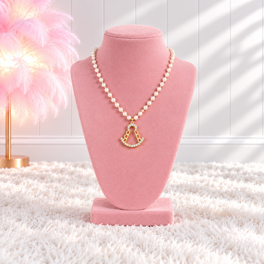 Collar virgen del rocio perlas