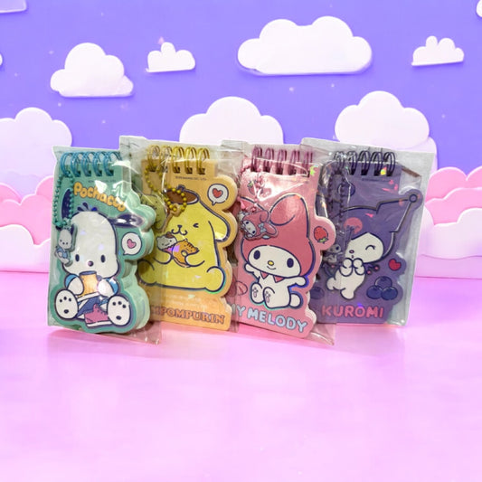 Mini libreta sanrio con llavero